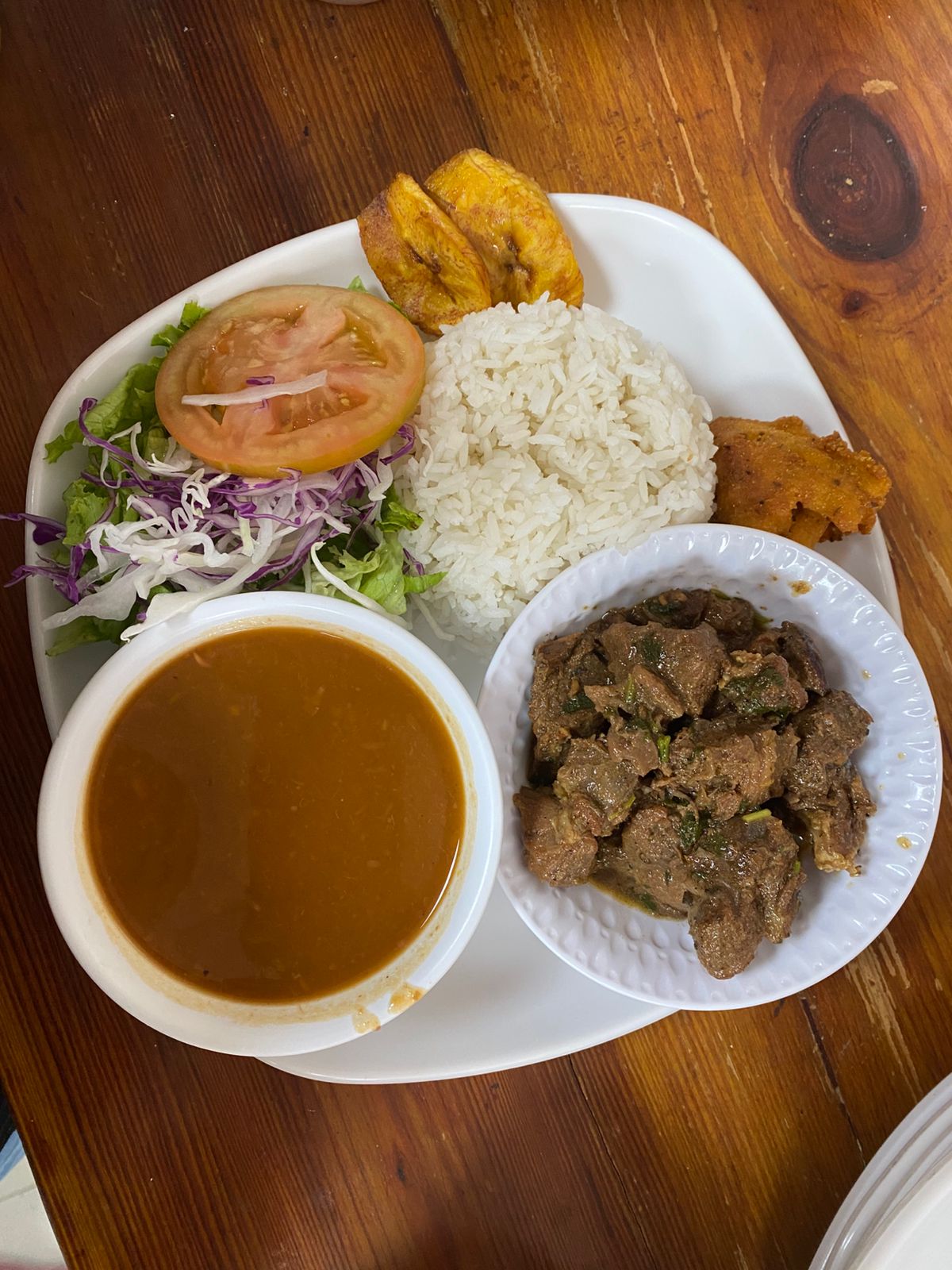 La Bandera Dominicana: arroz, habichuela y carne guisada